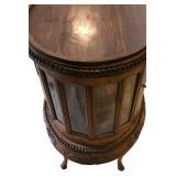 LLFR - Vintage Queen Anne Style Mahogany Double Door Oval Vitrine Table
