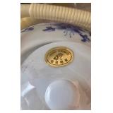 LL-FR - Bearburry Mini Tea Set w/ Box - Blue Cherry Bowl 6in Dia + Covered Crock