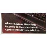 LL- FR - Keyboard + 2 Lap Desks