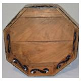 LL-BR - Bento Lunch Box Hexagonal Wooden Stand