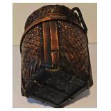 LL-FR - Giraffe Figurines (Set of 2) & Wooden Wall Plaque with Carriage Scene & Woven Jar Basket