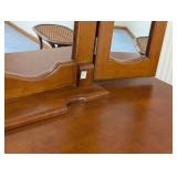 UL - Vintage Mirrored Dresser with Triple Mirror