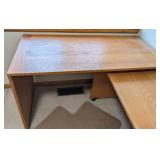 UL - Two-Piece Oak Desk - L-Shape with 3-Drawer Pedestal