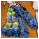 UL - Bath Accessory Lot - Apt. 9 Shower Curtain, Bacova Bath Rug, Hair Catchers, Ped Egg, Warmies Slippers