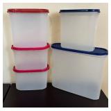 BR - Assorted Plastic Storage Containers Assorted Sizes
