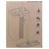 LR - Joymoop Squeeze Flat Mop and Bucket System