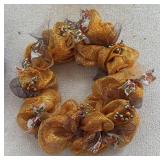 P - Holiday Wreaths - 3 Festive Mesh Wreaths