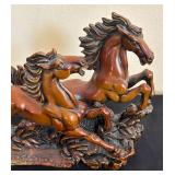 K - Stunning Horse Sculpture