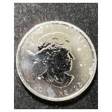 2011 CANADIAN GRIZZLY 1 TROY OZ .9999 FINE SILVER