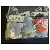 Vintage Souvenir Assortment with Minnesota Tea Towel, Minnesota Cup, Art Box, and Wine Stoppers