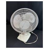 Holmes Oscillating Table Fan 18 Inch White