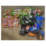 LOT OF 34 JoyRide Warped Wigglers, Twix & Snickers Ghoulish Green, Oreo Spooky Colored