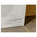 Magic Chef 5.0 cu. ft. Chest Freezer in White (Minor Transit Damage, See Photos)