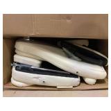 Vinsetto 7-Point Vibrating Massage Office Chair High Back Massaging Office Desk Chair with Lumbar Support, Footrest, Cream White (Minor Transit Damage, No Instructions)