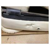 Vinsetto 7-Point Vibrating Massage Office Chair High Back Massaging Office Desk Chair with Lumbar Support, Footrest, Cream White (Minor Transit Damage, No Instructions)