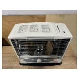 Dyna-Glo 10,000 BTU Indoor Kerosene Radiant Heater, model RMC-55R7