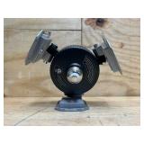 Versa Beam Swivel garage and ceiling light (untested)