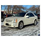 2007 CADILLAC SRX V6 *All Wheel Drive | No Accidents* (NO RESERVE)