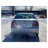 2009 TOYOTA CAMRY *2 Owner* (NO RESERVE)