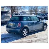 2010 MINI COOPER *2 Owner | No Accidents | 104k Miles* (NO RESERVE)