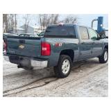 2013 CHEVROLET SILVERADO 1500 LT *2 Owner | 4x4 | No Accidents* (NO RESERVE)