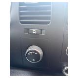 2013 CHEVROLET SILVERADO 1500 LT *2 Owner | 4x4 | No Accidents* (NO RESERVE)