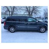 2012 CHRYSLER TOWN AND COUNTRY TOURING-L *132k Miles* (NO RESERVE)