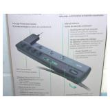 APC SurgeArrest P8U2 8-Oulet Surge Protector - NEW IN BOX