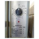 Amana Commercial Microwave Oven