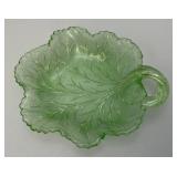 Vintage Indiana Glass Green Uranium Vaseline Glass Leaf Shasped 7 In. Trinket Dish