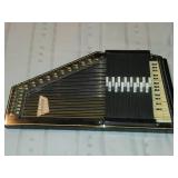 Autoharp 15 Cord by Oscar Schmidt #0515B