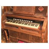 Pump Organ by Chicago (USA)