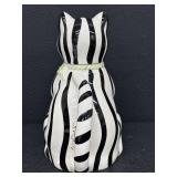 Vintage Vanderbilt by Taste Setter Sigma Cat Cookie Jar, 10 Inch Ceramic Black and White