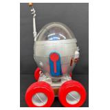Trendmasters Vendobot Toy Vending Robot with Plastic Capsules