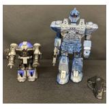 Pair of 2 Toy Robots (Ultima Tron & Cyber Wars Raybot)
