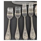 Vintage Supreme Wildflowers S/S Flatware - 43-Pc Set