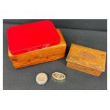 Lane Vintage Dresser Box with Red Bakelite Jewelry Box & Trinket Boxes - Pre-Owned