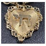 Vintage 14K Gold Heart Pendant Bracelet with CHAI Hebrew Symbol
