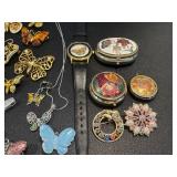 Butterfly-Themed Fashion Jewelry Collection - Vintage Assorted Brooches, Necklaces & Bracelets