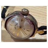 Vintage Lady Elgin 14K Gold Wristwatch
