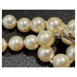 Vintage Pearl Necklace - 14K Clasp, 14-Inch Length