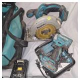 Makita 28V Cordless Kit, Circular Saw, Driver Impact and +B39:B628 Batteries w/ 5 Chargers-works