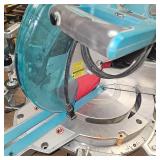 Like New Working 12" Makita Sliding Compound Saw with Stand
