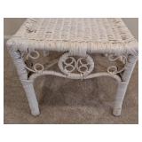 LL - Vintage White Wicker Chair