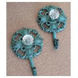 UL - Decorative Wall Shelves & Ornate Crystal-Knob Hooks - Painted Distressed Finish