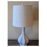UL - White Ceramic Table Lamp with Crackle-Glaze Base