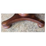 DR - Gorgeous Dining Table with Leaf