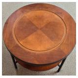 LR - Beautiful Round Coffee Table
