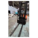 2003 Nissan JC50 5000lb LP Forklift
