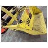 2011 Cushman Minute Miser Electric Warehouse Cart